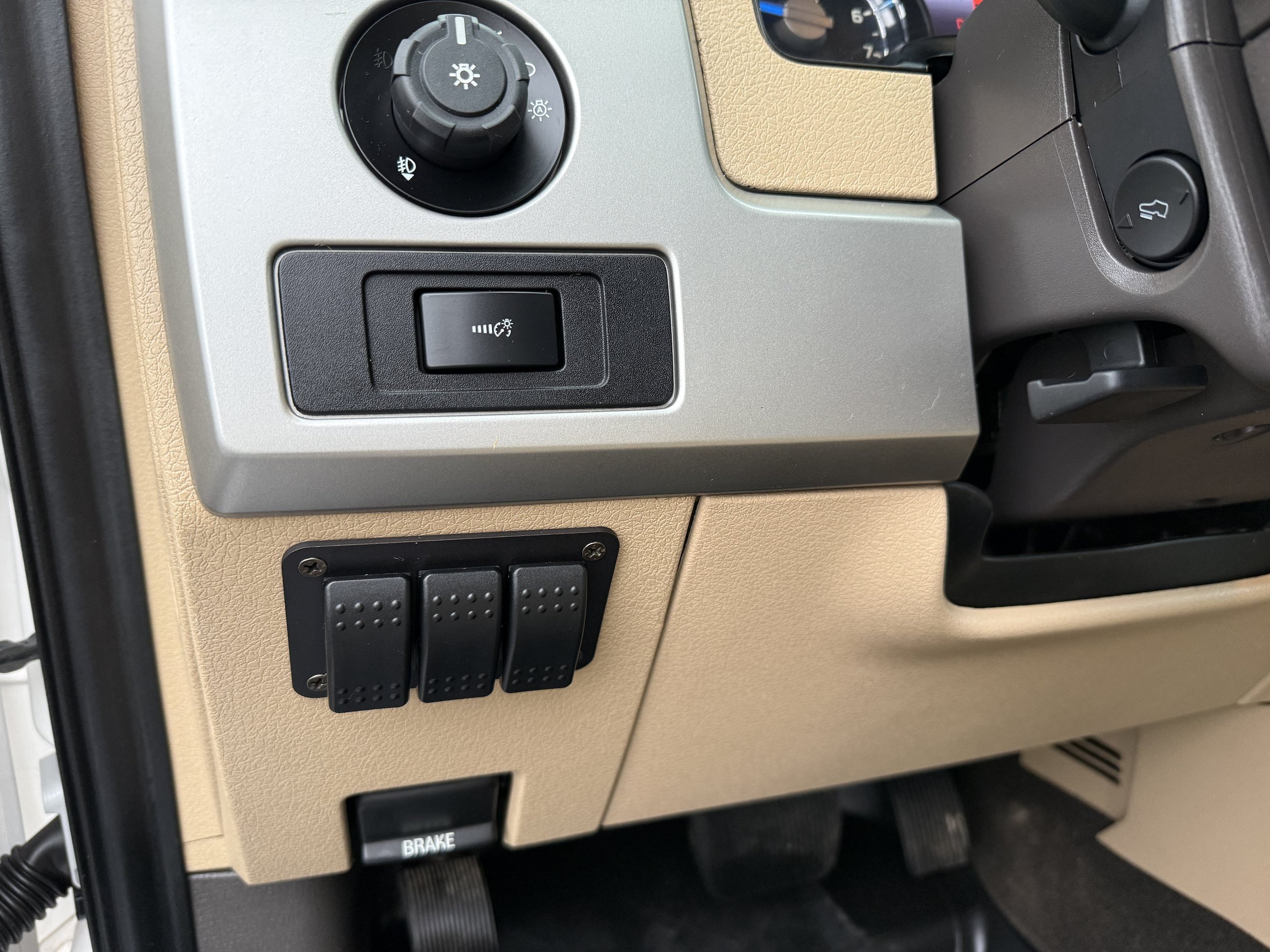 Used 2013 Ford F150 Lariat w/ Luxury Equipment Group AWD/4WD image 15