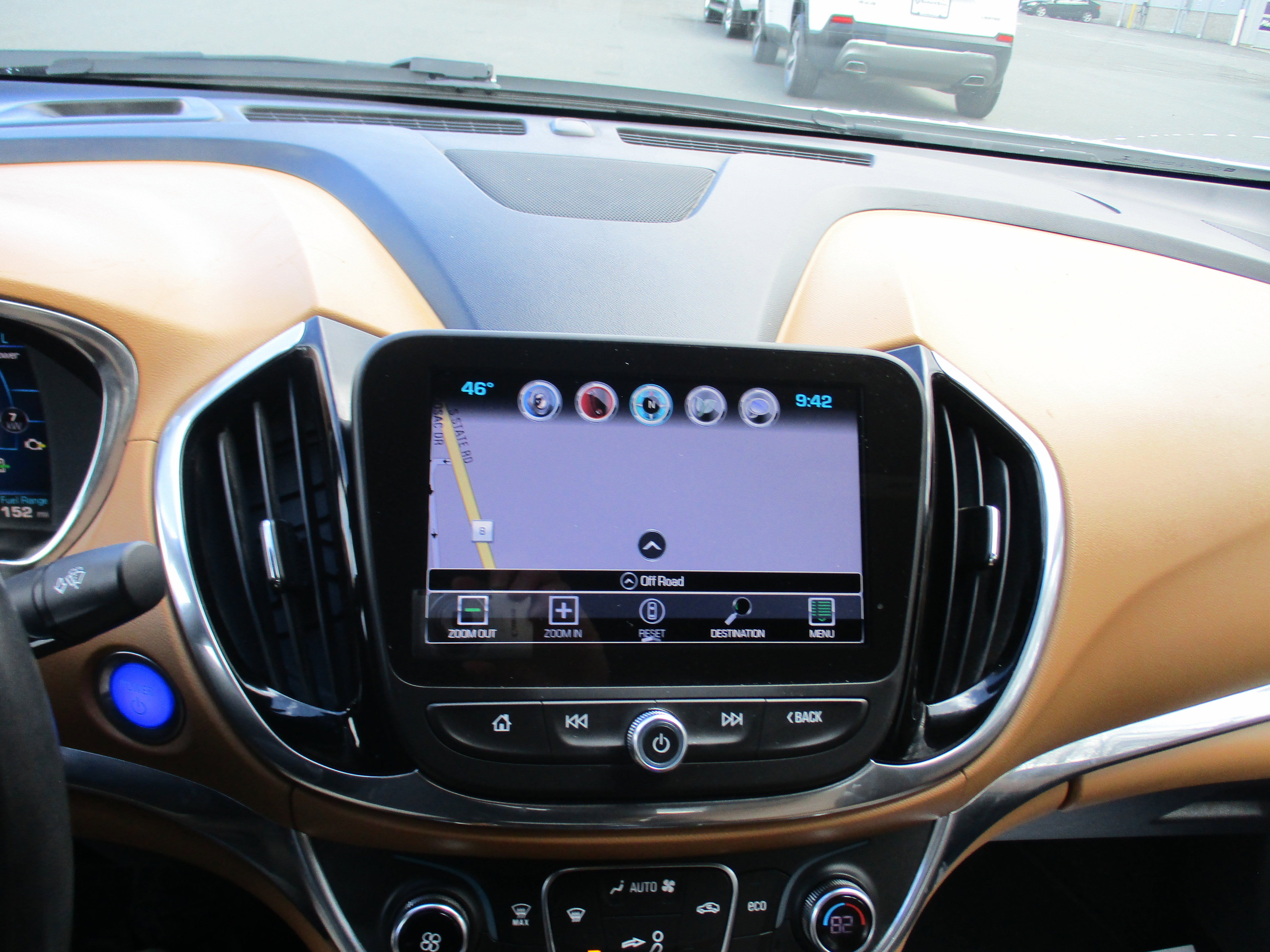 Used 2016 Chevrolet Volt Premier w/ Driver Confidence Package FWD image 15