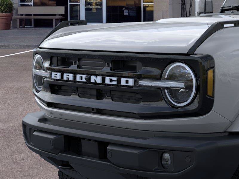 New 2026 Ford Bronco Outer Banks AWD/4WD image 19