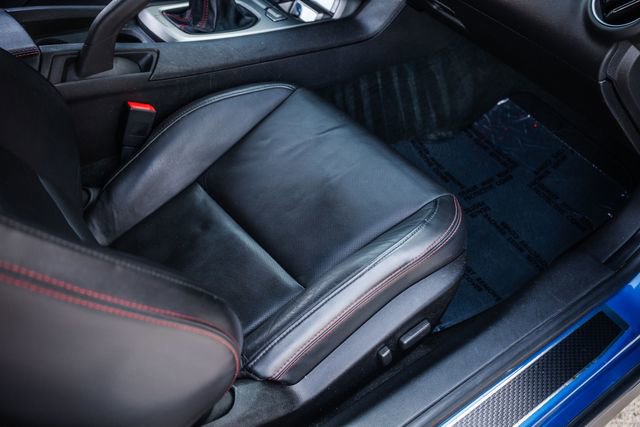 Used 2013 Chevrolet Camaro SS w/ Hot Wheels Special Edition image 73