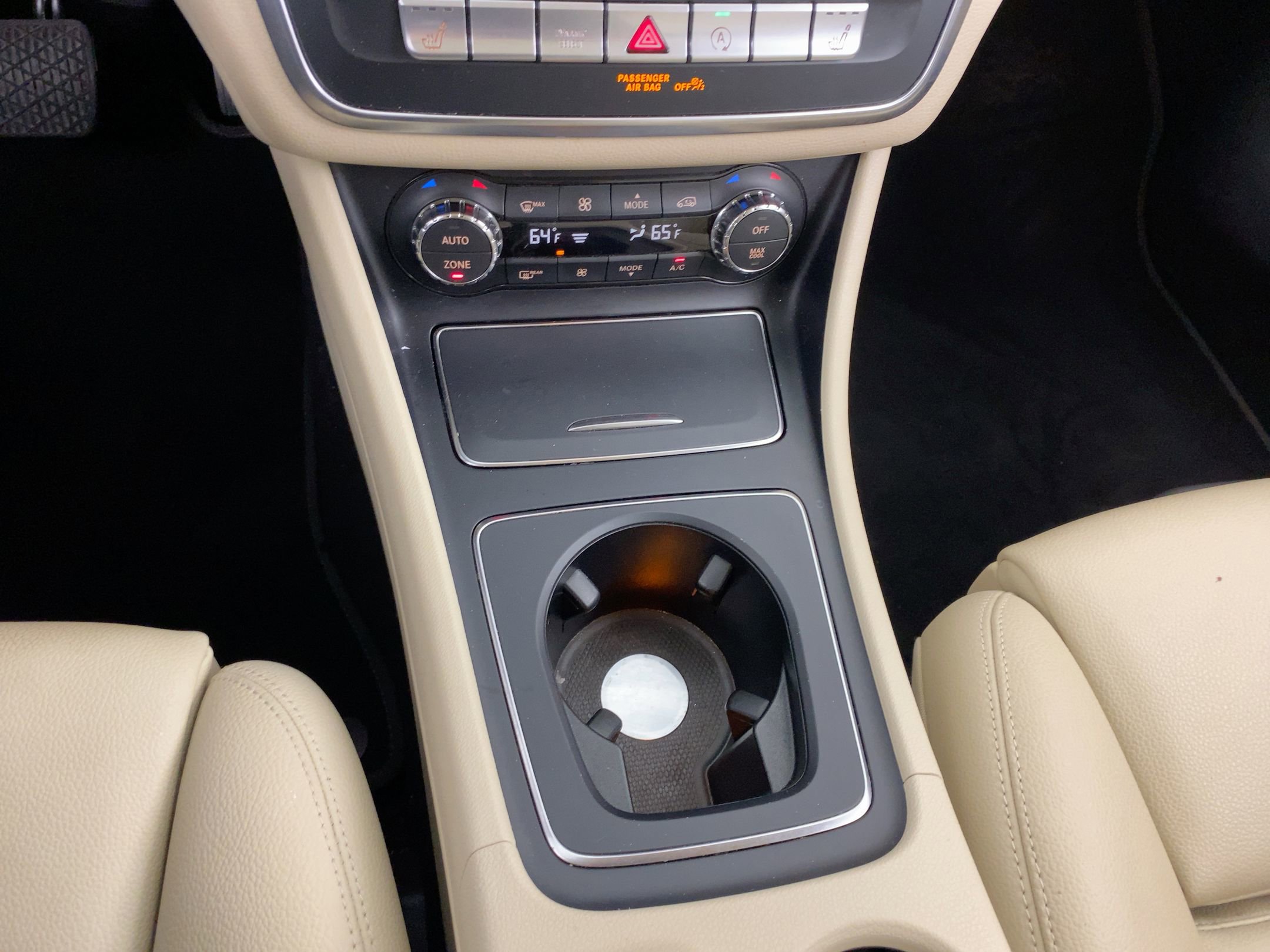 Used 2018 Mercedes-Benz GLA 250 image 25