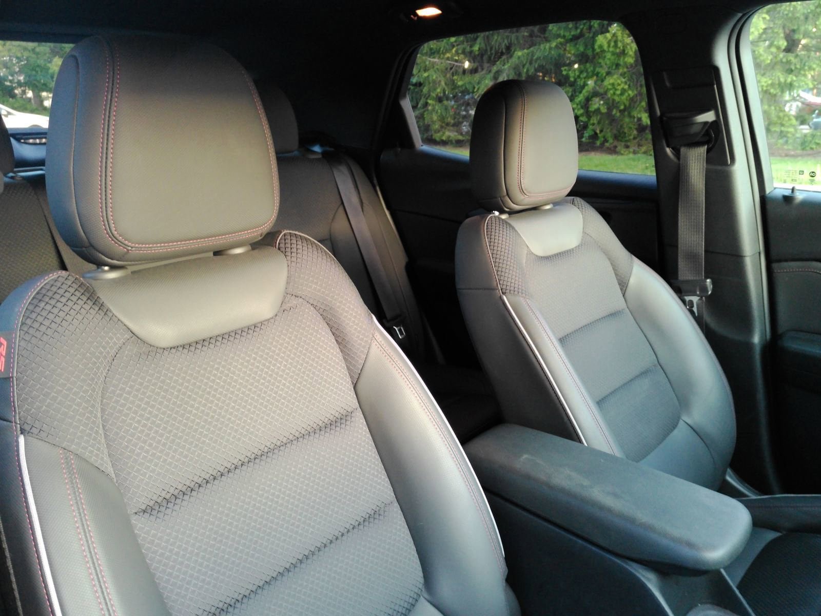 Used 2023 Chevrolet TrailBlazer RS w/ Sun and Liftgate Package AWD/4WD image 16