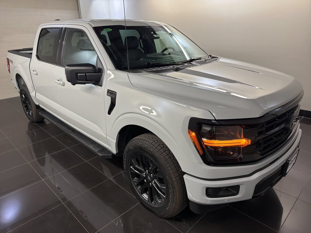New 2026 Ford F150 XLT w/ Equipment Group 302A MID
