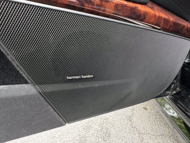 Used 2010 Mercedes-Benz CL 63 AMG w/ Distronic Plus Pkg image 24