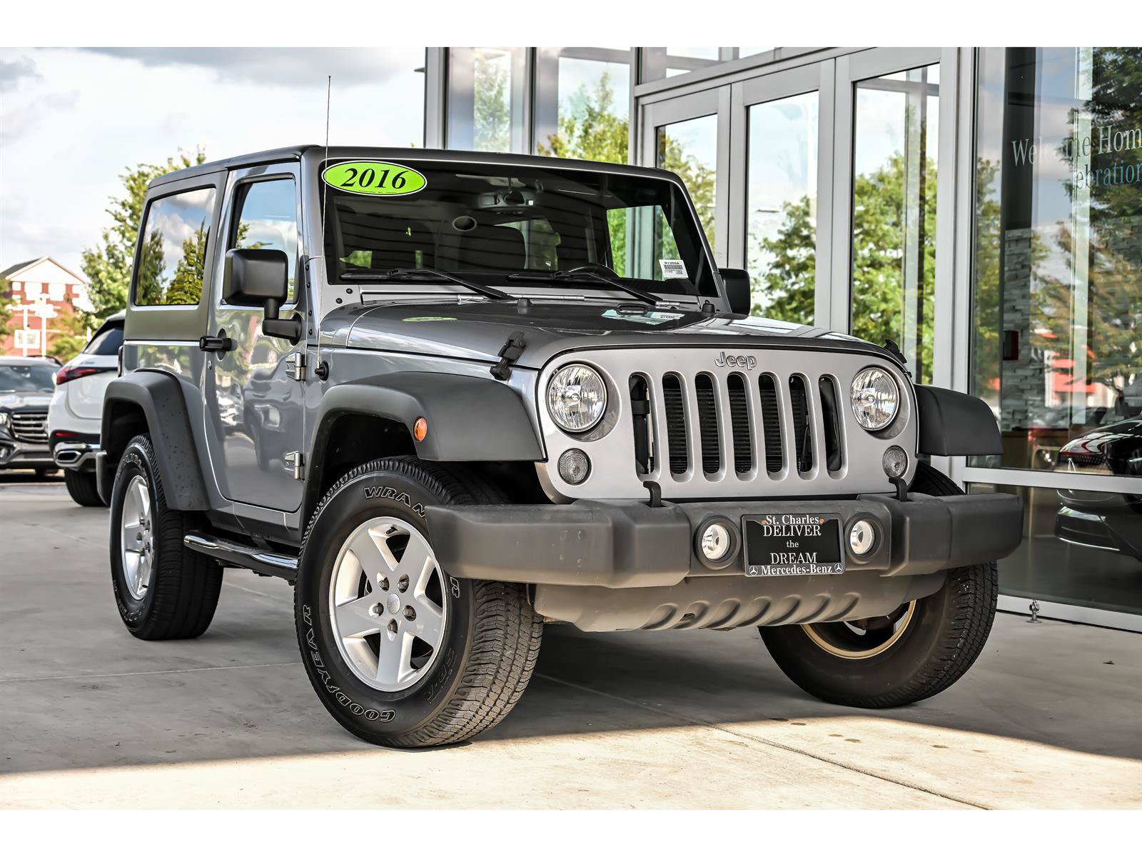 Used 2016 Jeep Wrangler Sport w/ Quick Order Package 24S AWD/4WD image 1