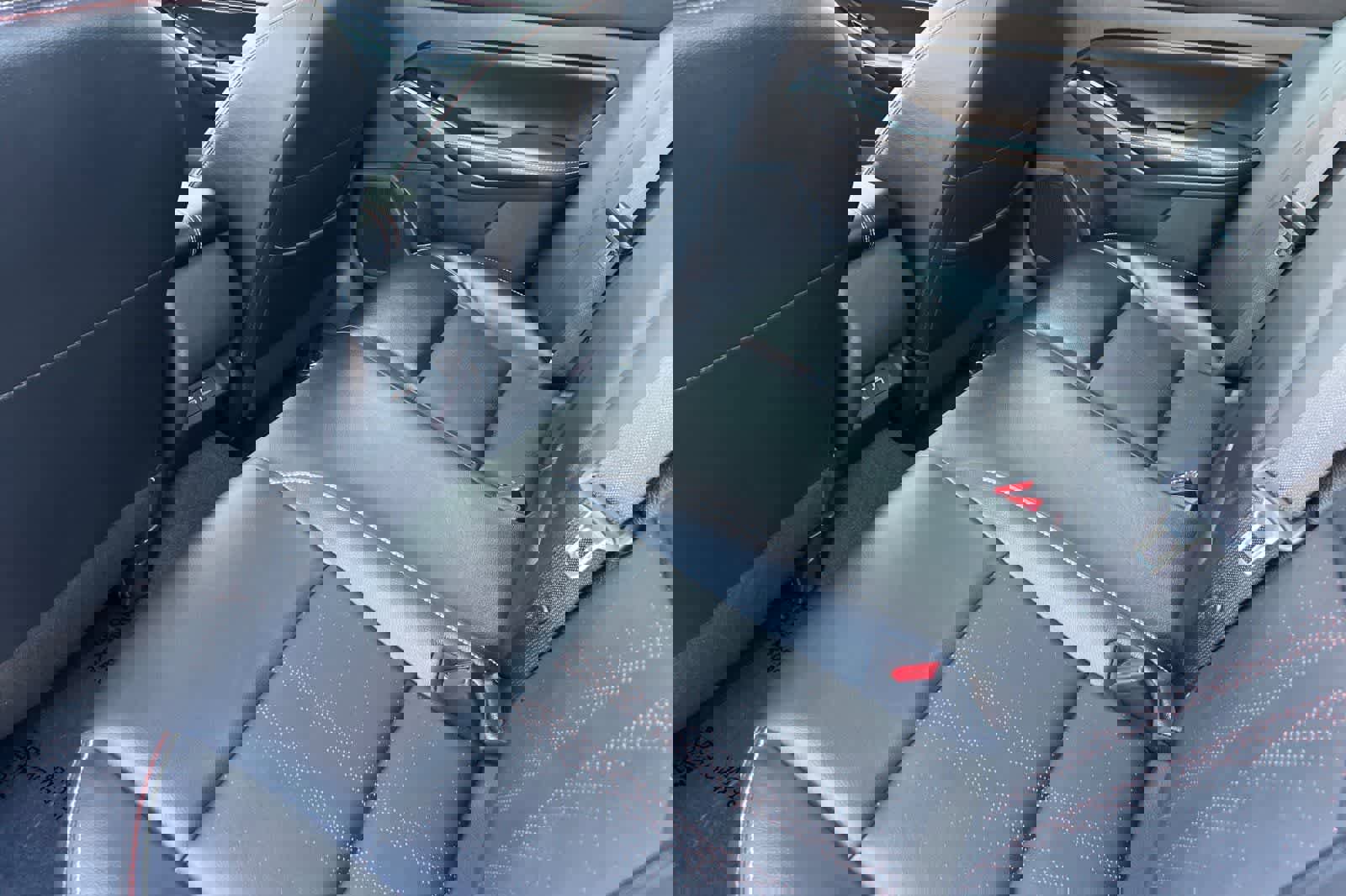 Used 2023 Nissan Altima 2.5 SR w/ SR Premium Package FWD image 5