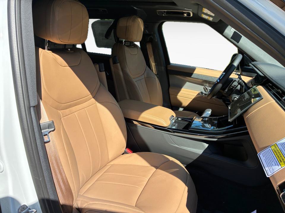 New 2026 Land Rover Range Rover Sport SE AWD/4WD image 28