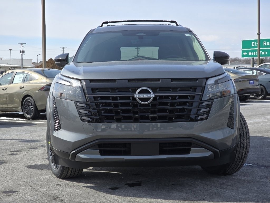 New 2026 Nissan Pathfinder SL image 8