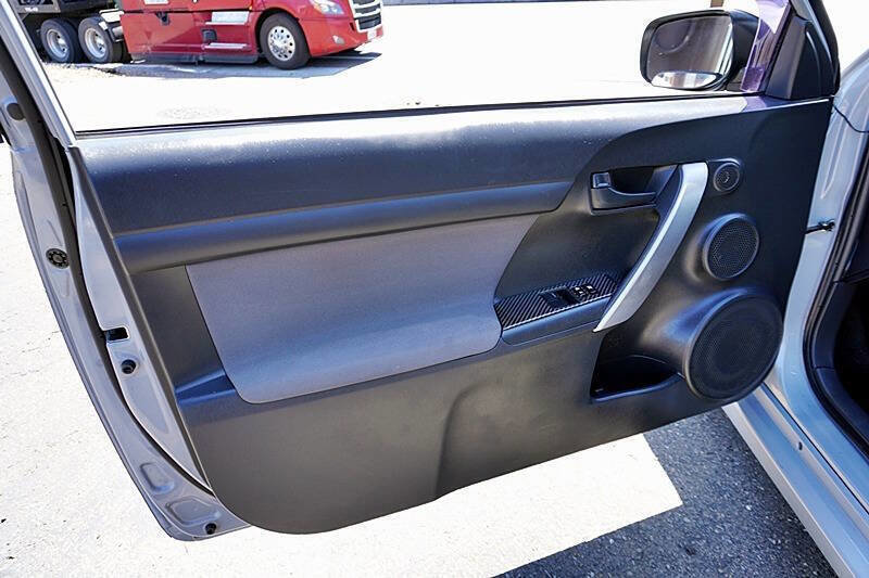 Used 2013 Scion tC FWD image 18