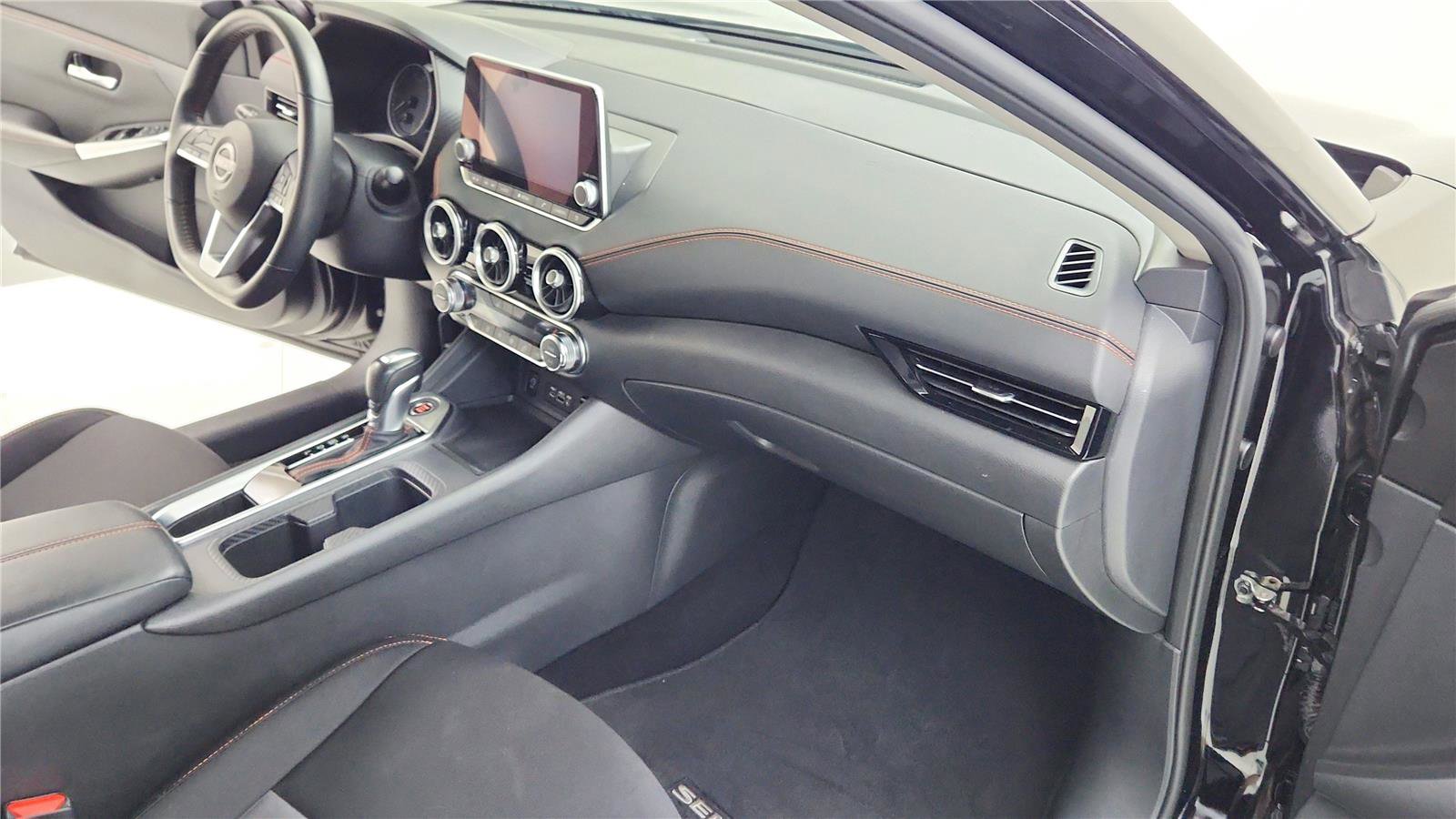 Used 2024 Nissan Sentra SR image 31