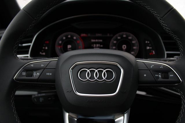 New 2025 Audi Q8 Premium image 13