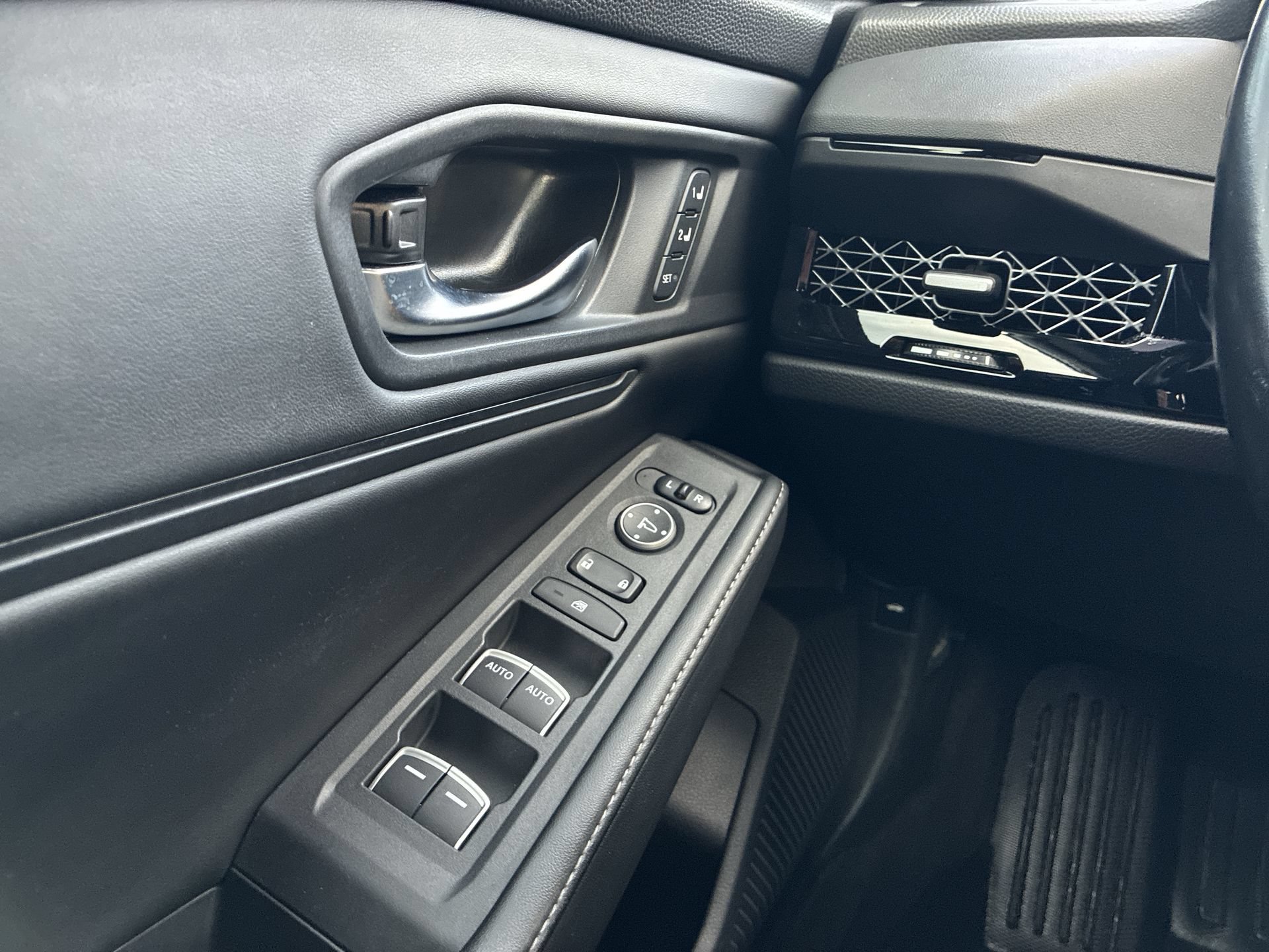Certified 2023 Honda Accord Sport image 41