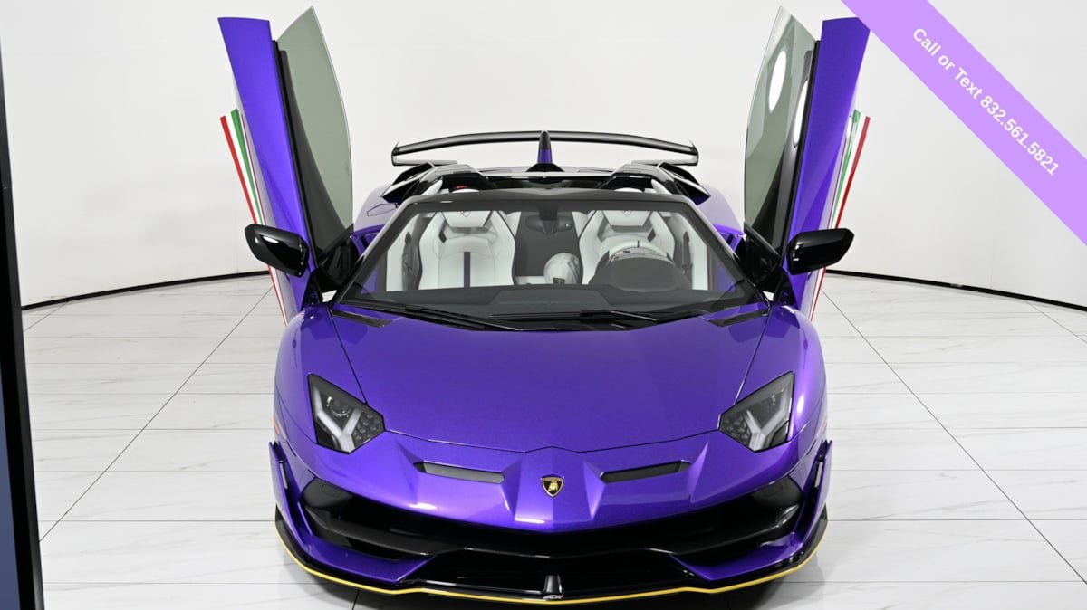Used 2021 Lamborghini Aventador SVJ AWD/4WD image 23