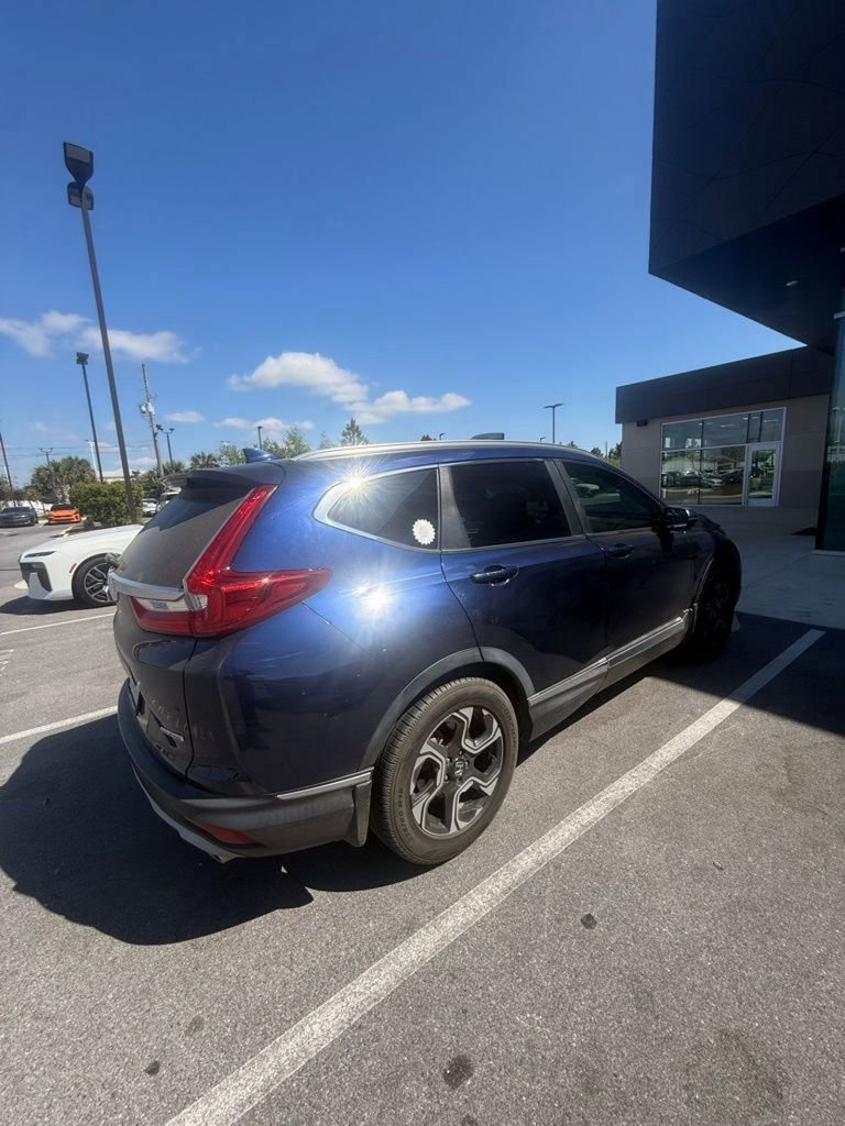 Used 2018 Honda CR-V Touring image 11