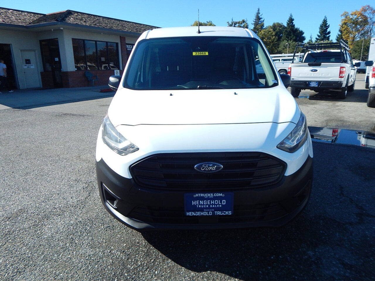 Used 2020 Ford Transit Connect XL image 11