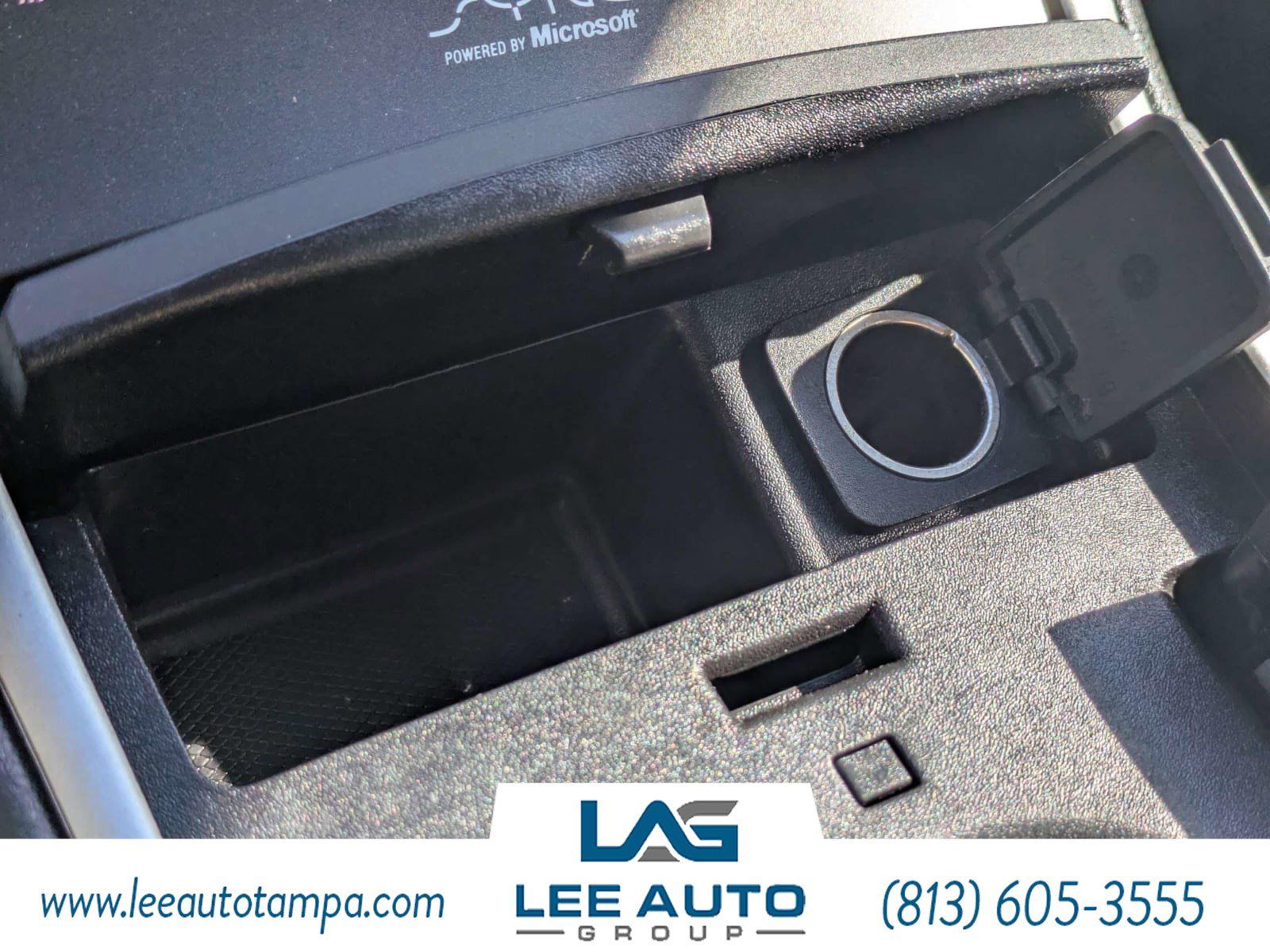 Used 2014 Lincoln MKZ Hybrid w/ Equipment Group 201A Select FWD image 19