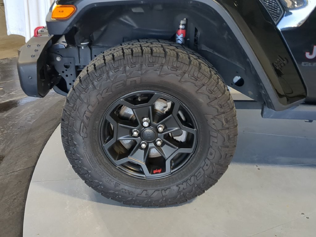 Used 2020 Jeep Gladiator Rubicon AWD/4WD image 17