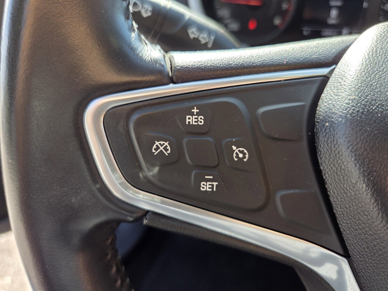 Used 2022 Chevrolet Malibu RS FWD image 21