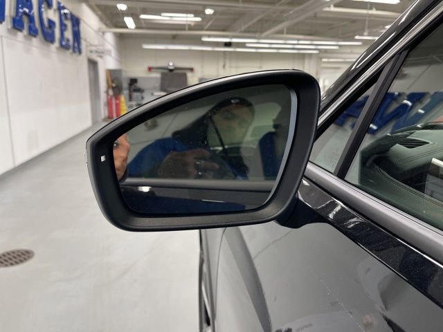 New 2026 Volkswagen Tiguan SE image 8