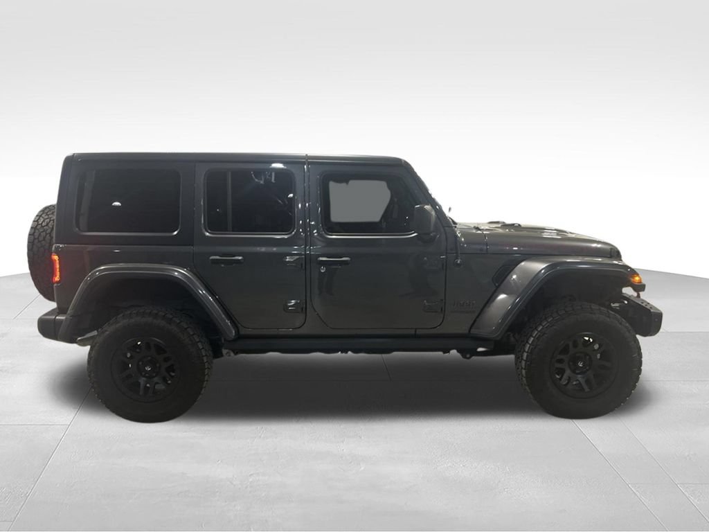 Used 2018 Jeep Wrangler Unlimited Rubicon w/ Steel Bumper Group AWD/4WD image 6