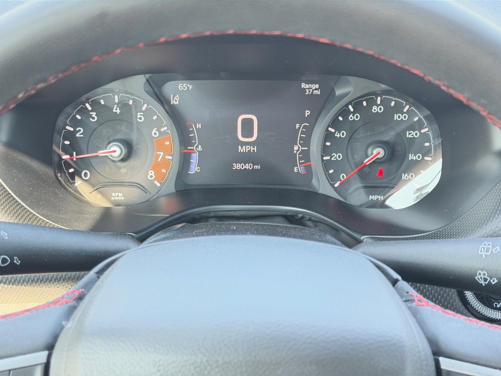 Used 2025 Jeep Compass Trailhawk AWD/4WD image 32