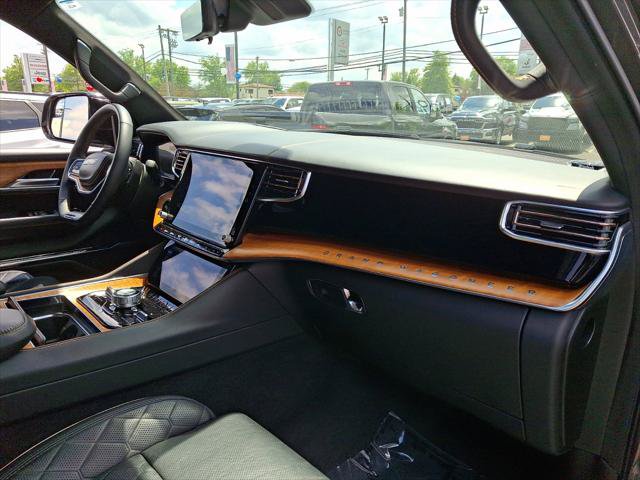 Certified 2024 Jeep Grand Wagoneer L Series III AWD/4WD image 11