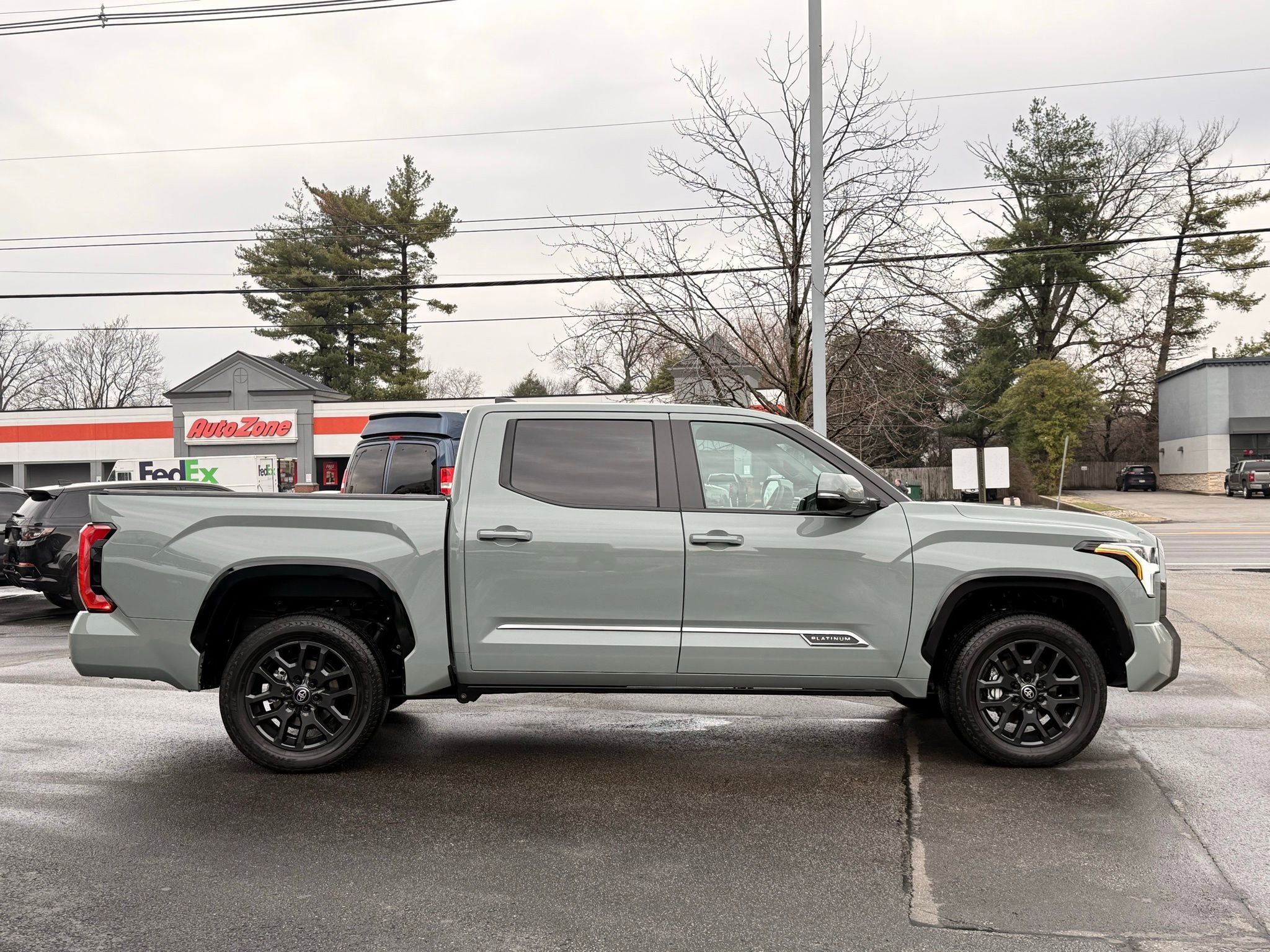 Used 2025 Toyota Tundra Platinum image 5