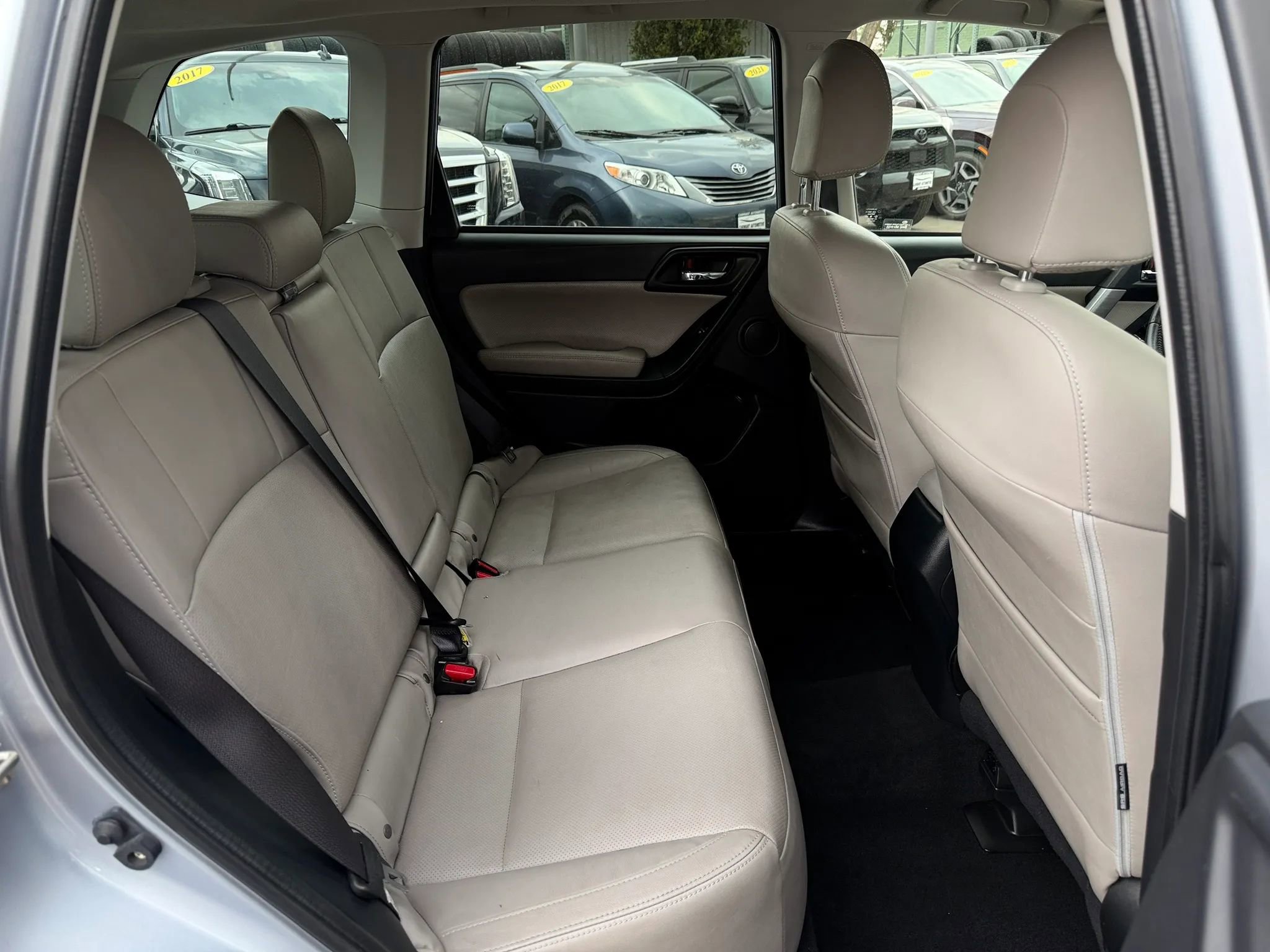 Used 2017 Subaru Forester 2.5i Limited image 19