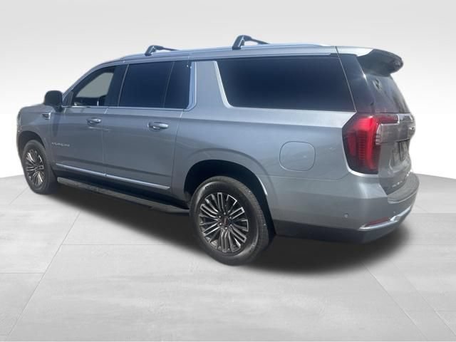 Used 2026 GMC Yukon XL Elevation w/ Elevation Premium Package AWD/4WD image 11