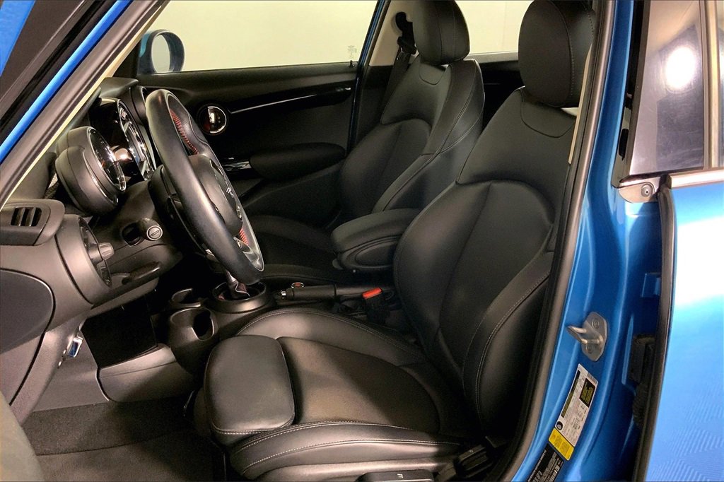 Used 2019 MINI Cooper S image 24