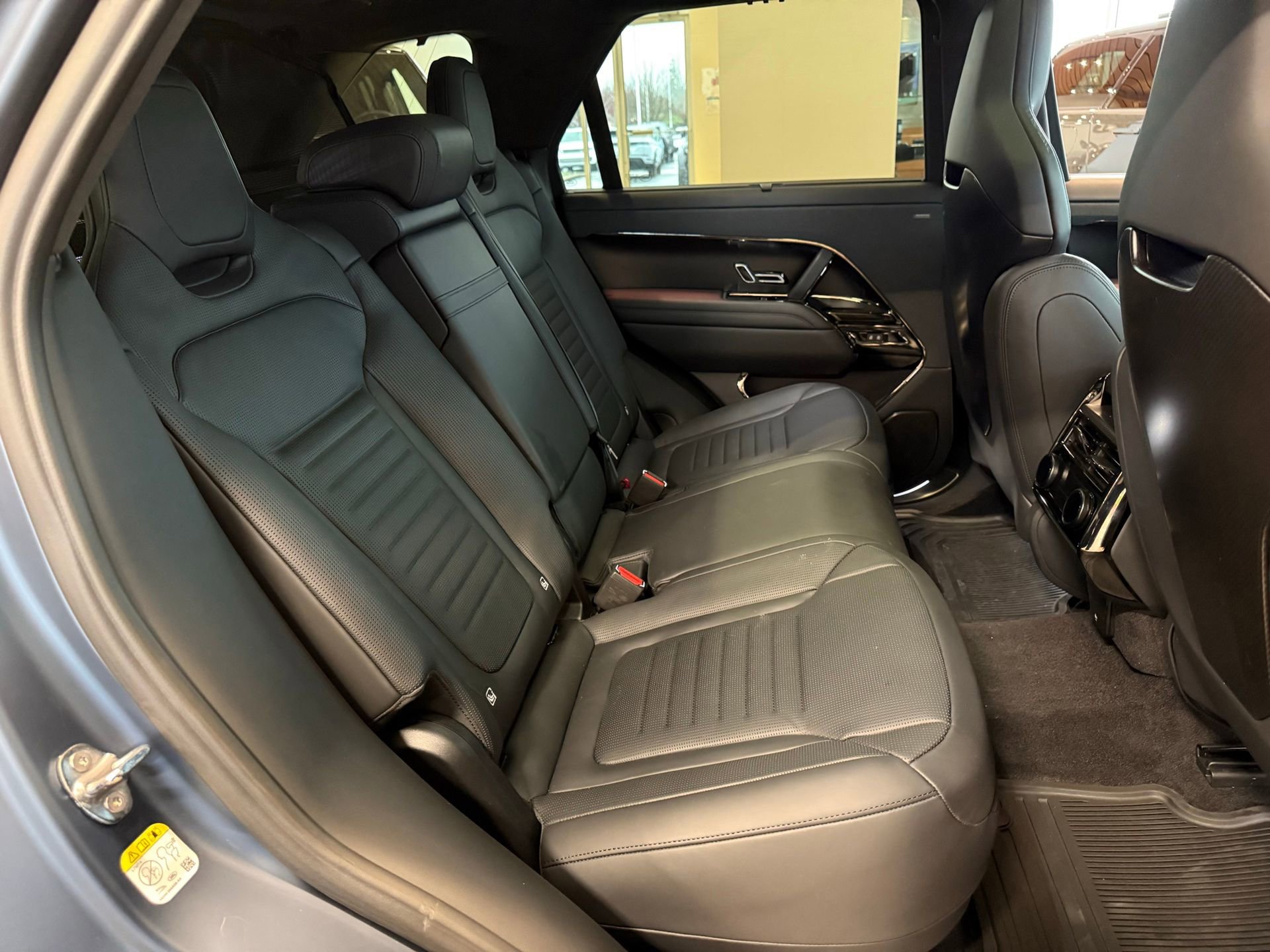 Used 2025 Land Rover Range Rover Sport SV Edition Two image 26