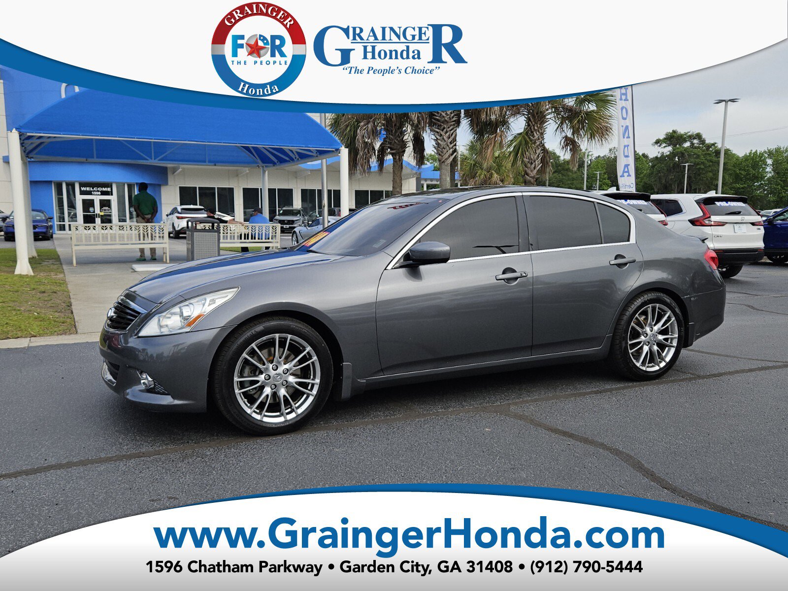 Used 2013 INFINITI G37 Journey w/ Premium Pkg RWD image 1