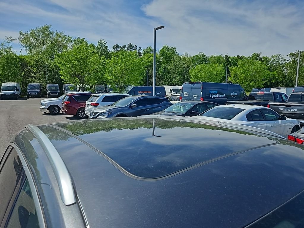 Used 2023 Audi Q5 2.0T Premium w/ Convenience Package AWD/4WD image 9