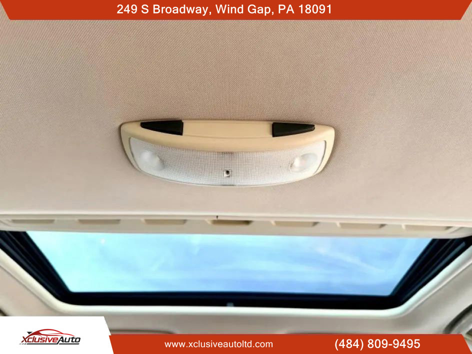 Used 2008 Volvo XC70 3.2 image 23