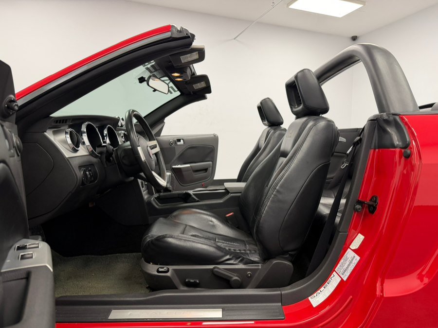 Used 2005 Ford Mustang GT Premium RWD image 52
