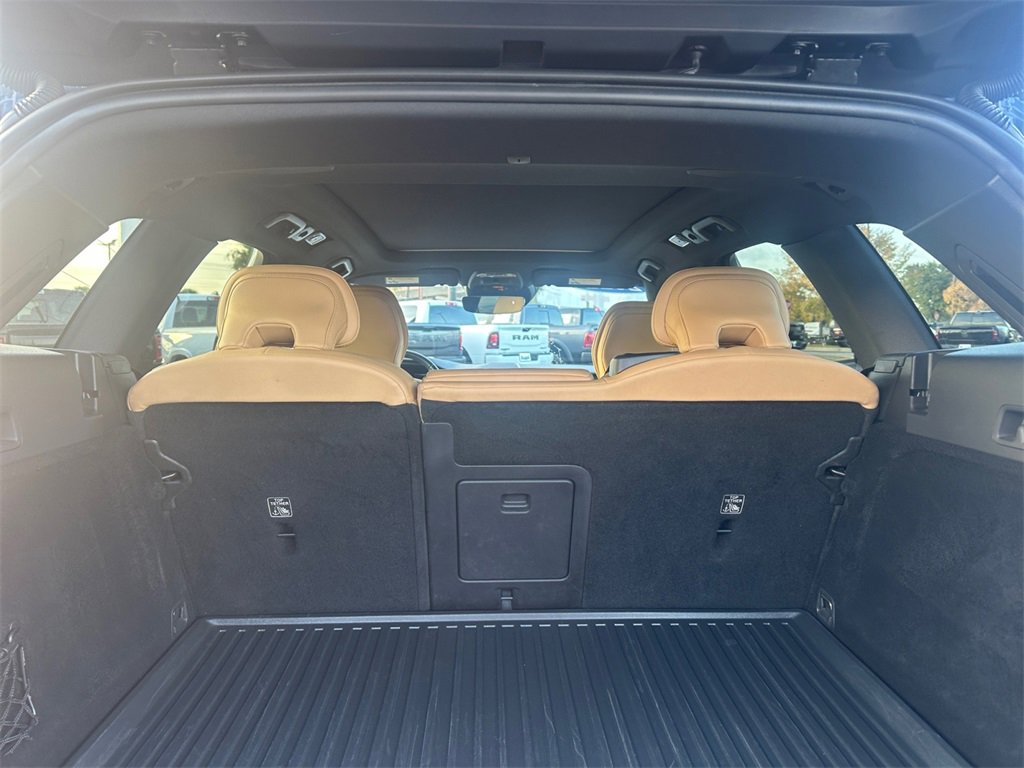 Used 2021 Volvo XC60 T5 Inscription w/ Advanced Package image 28