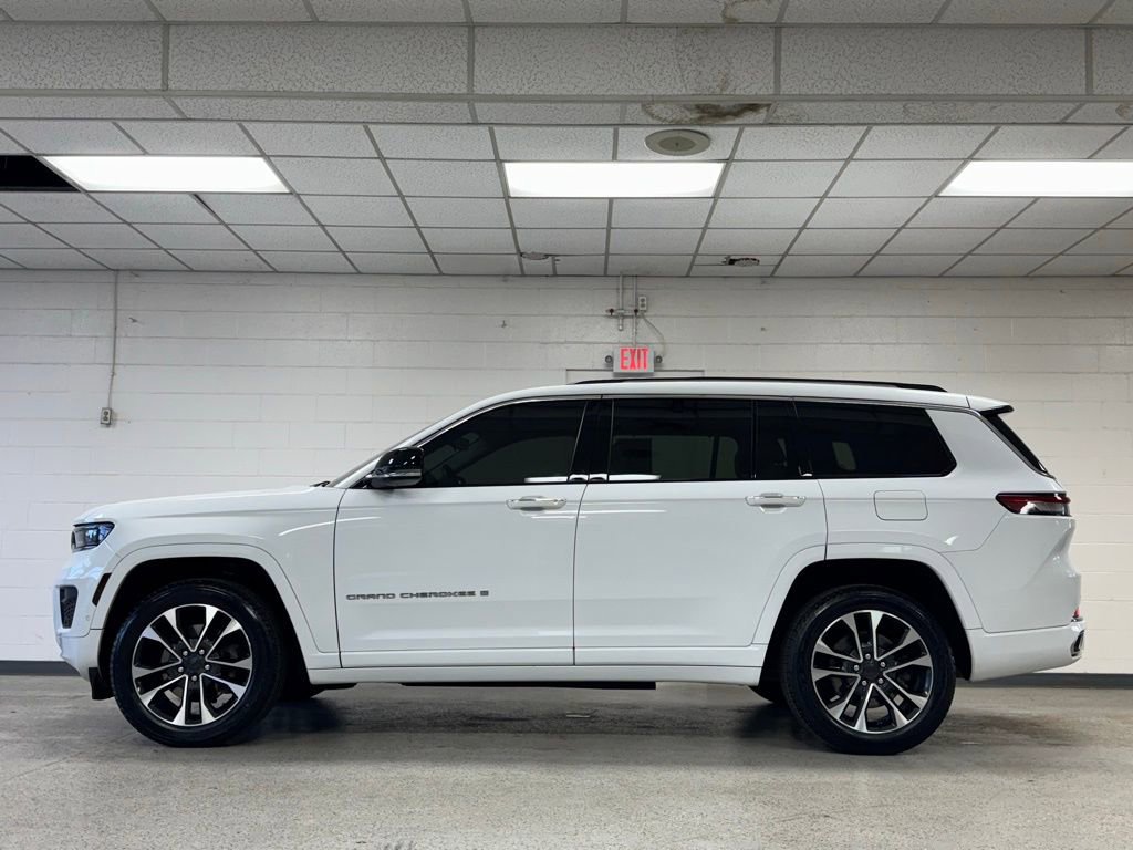 Certified 2022 Jeep Grand Cherokee L Overland w/ Luxury Tech Group IV image 5