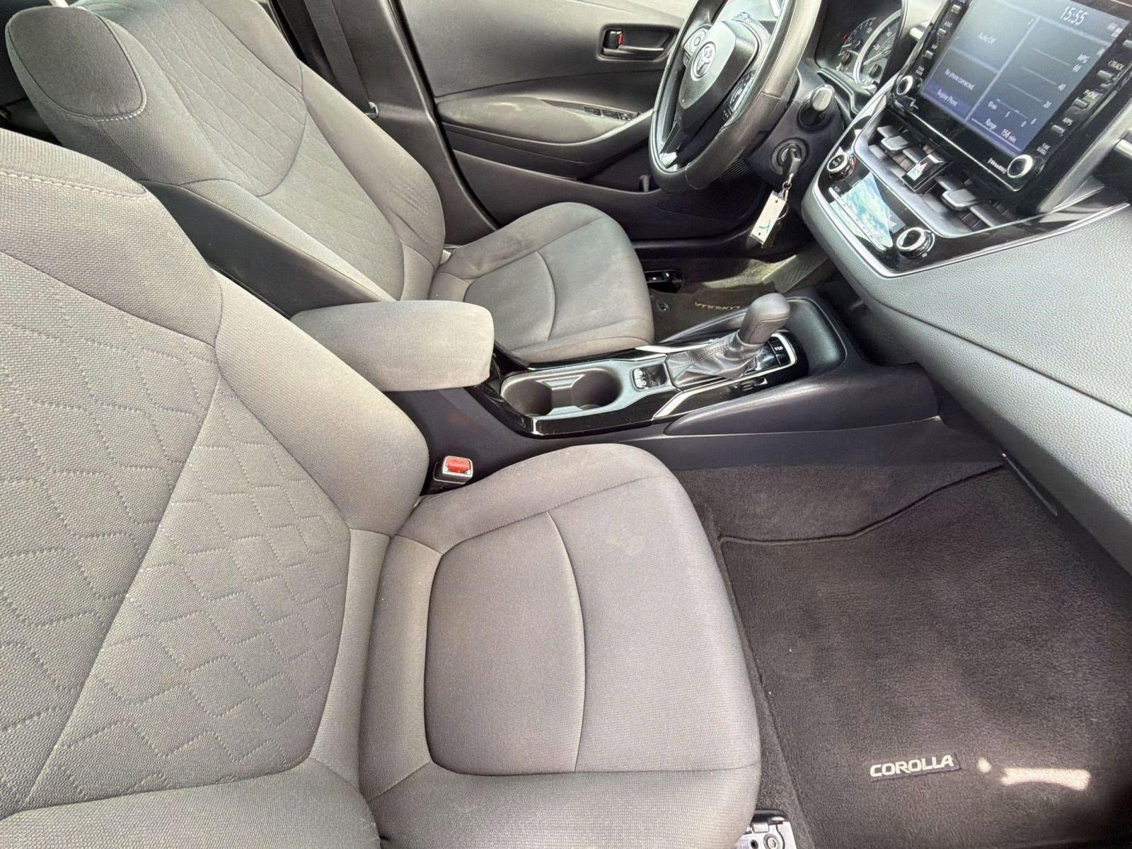 Certified 2022 Toyota Corolla LE FWD image 35