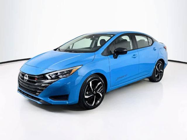 Used 2025 Nissan Versa SR FWD image 1