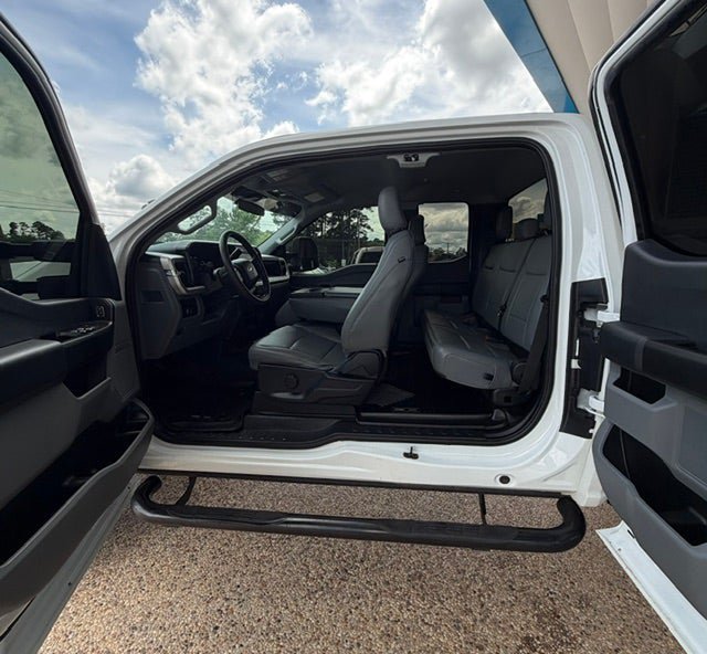 Used 2023 Ford F250 XL w/ XL Off-Road Package AWD/4WD image 9