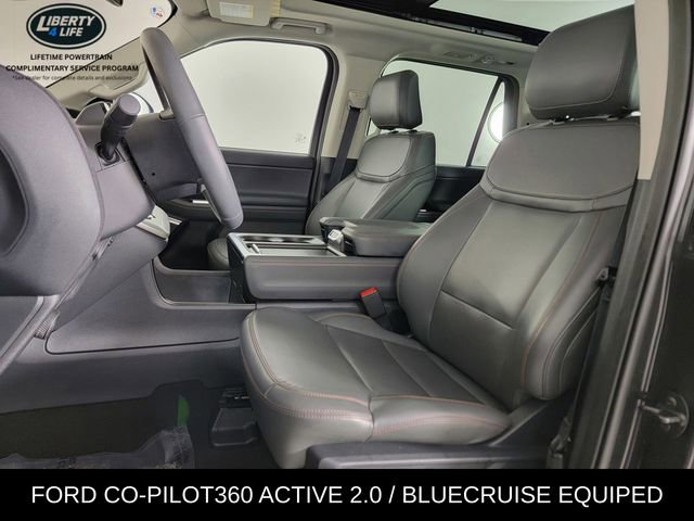 Used 2025 Ford Expedition Active image 13