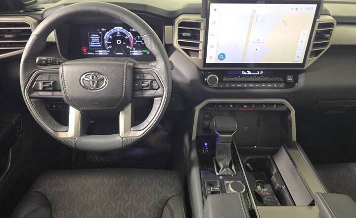Used 2025 Toyota Sequoia Limited AWD/4WD image 12