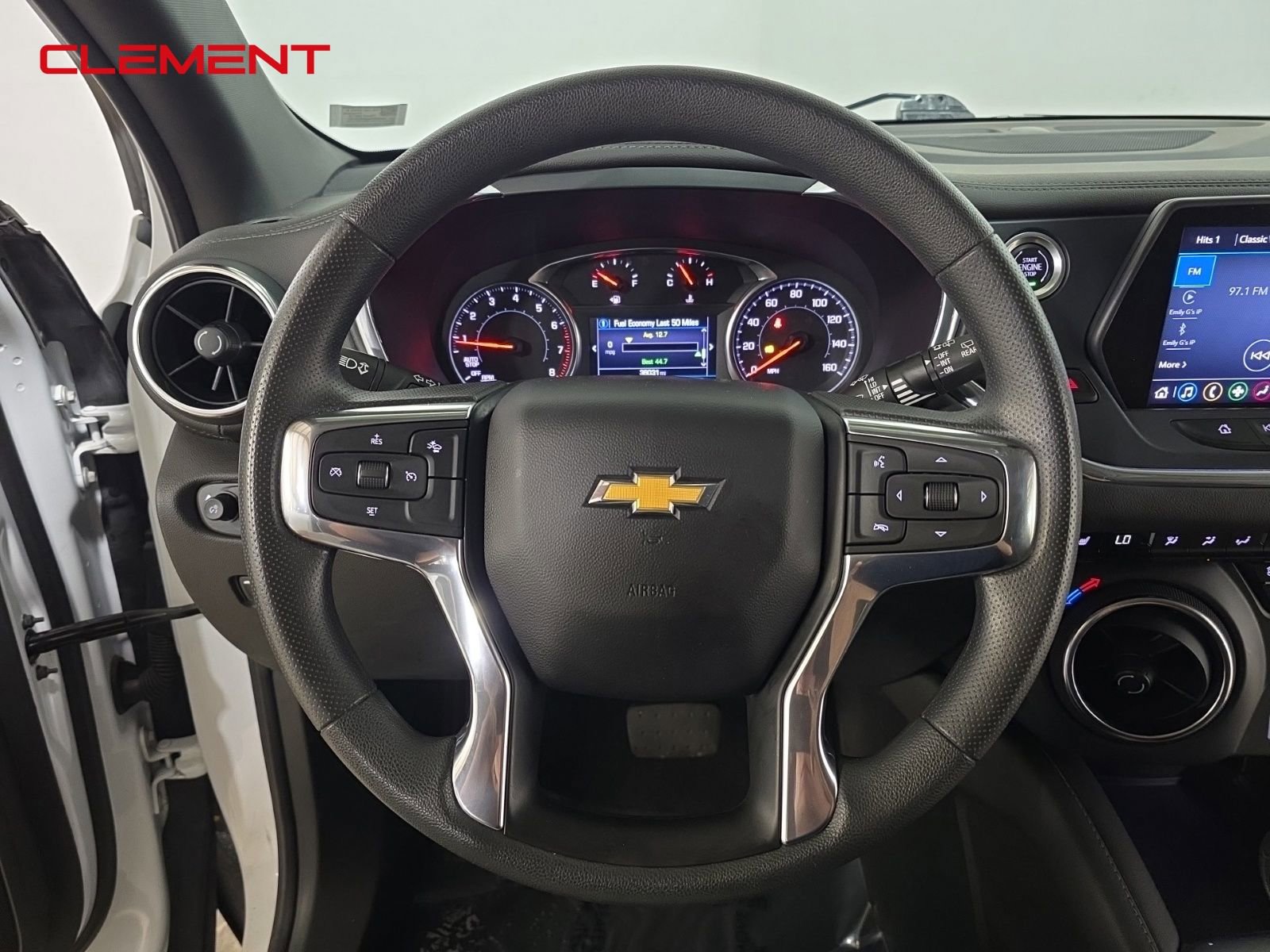 Used 2022 Chevrolet Blazer LT image 11