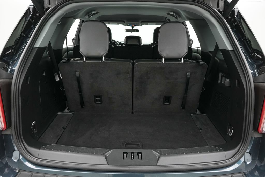 Certified 2023 Ford Explorer XLT w/ Equipment Group 202A image 21