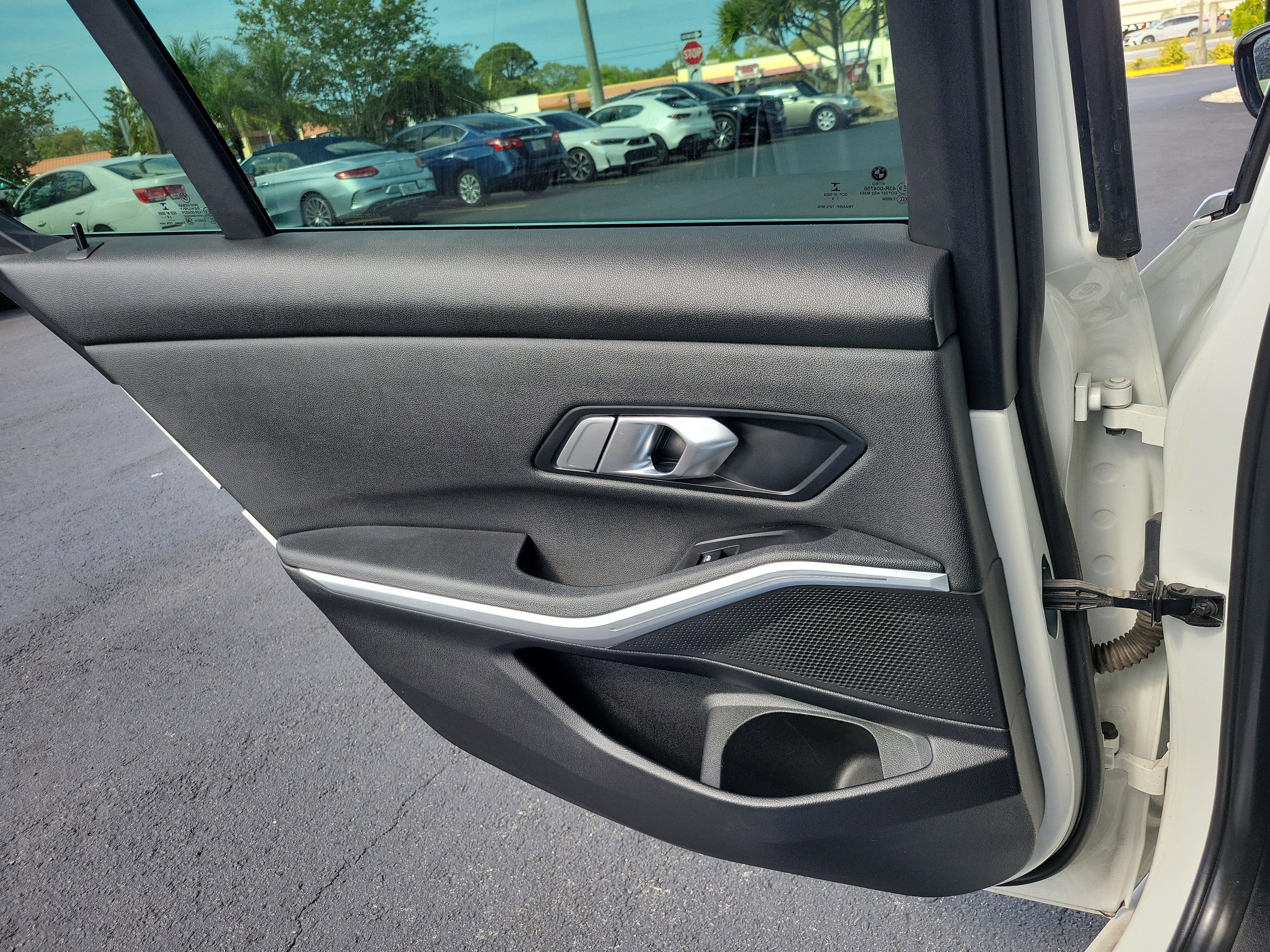 Used 2020 BMW 330i Sedan w/ Driving Assistance Package image 18