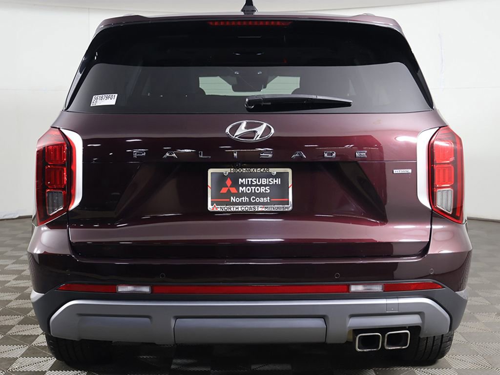 Used 2023 Hyundai Palisade SEL w/ Premium Package image 17