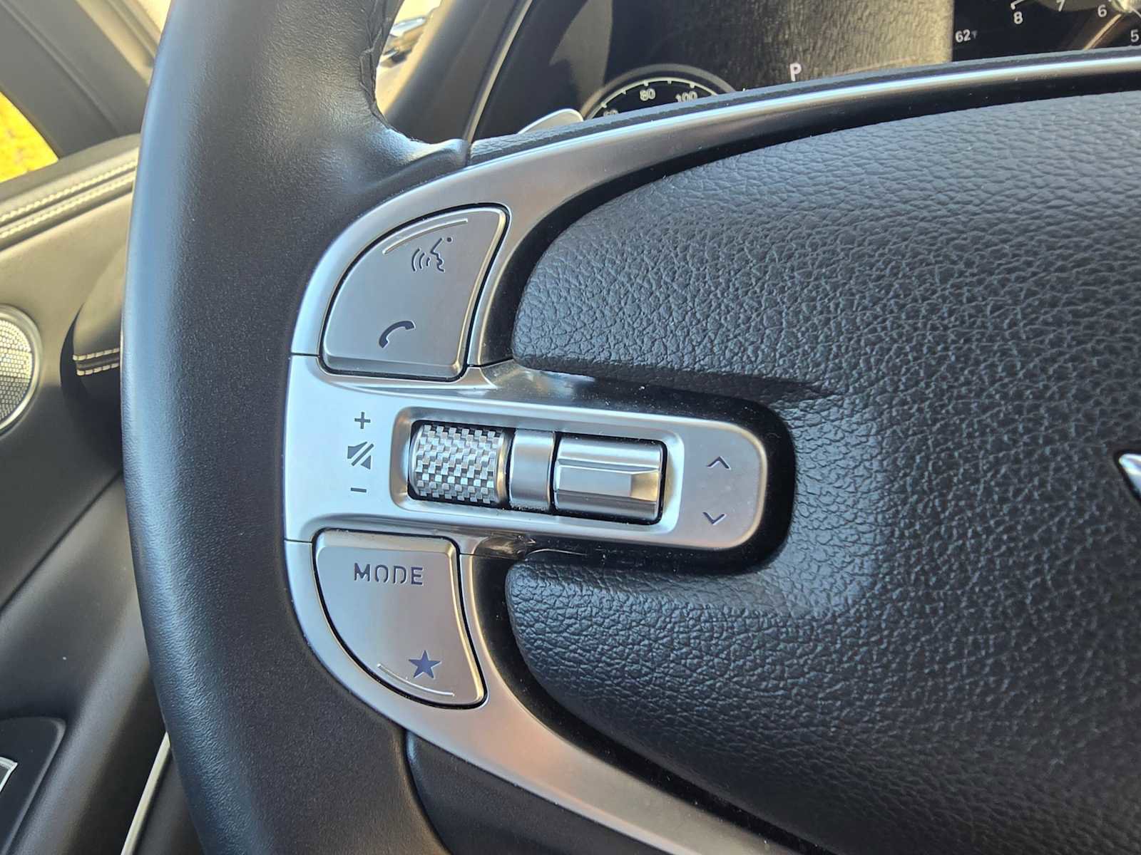 Used 2024 Genesis GV80 2.5T image 33