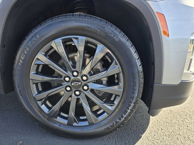 Used 2023 Chevrolet Traverse RS w/ LPO, Floor Liner Package image 10