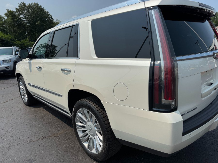 Used 2015 Cadillac Escalade Premium AWD/4WD image 10