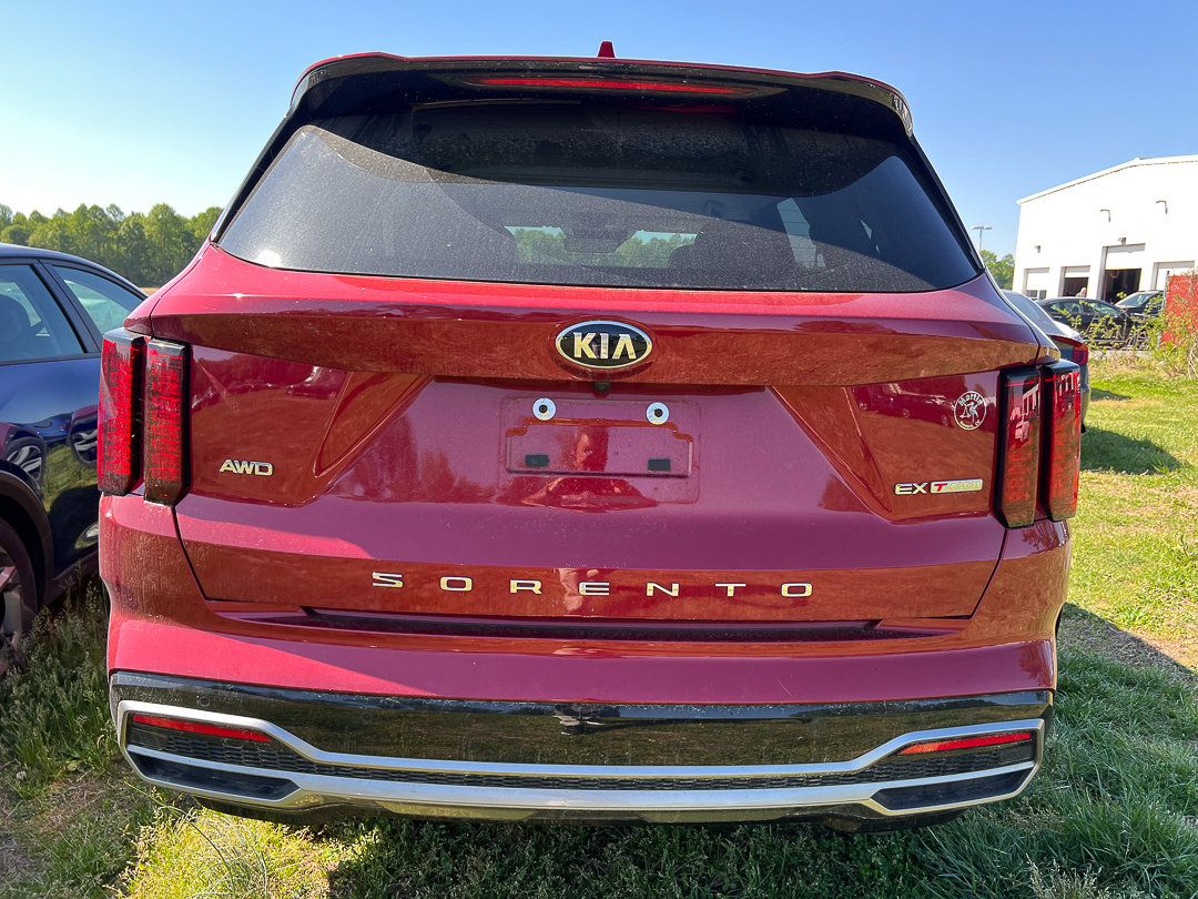 Used 2021 Kia Sorento EX AWD/4WD image 3